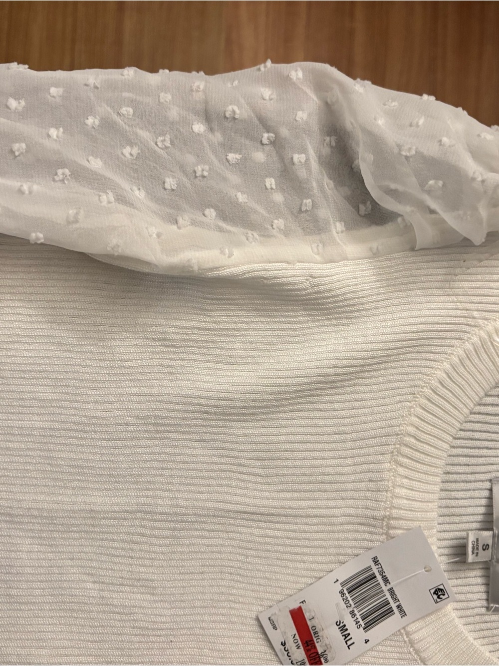 Madden Girl White Textured Ribbed Top with Dot-Pattern Sleeves - Picture 3 of 8